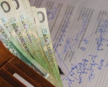 Sztuka płynnych finansów w solobiznesie: praktyczny przewodnik po codziennym cash flow